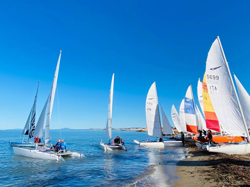 Campionati Mondiali catamarani Dart 18: il mondiale 2024 sarà a Tarquinia