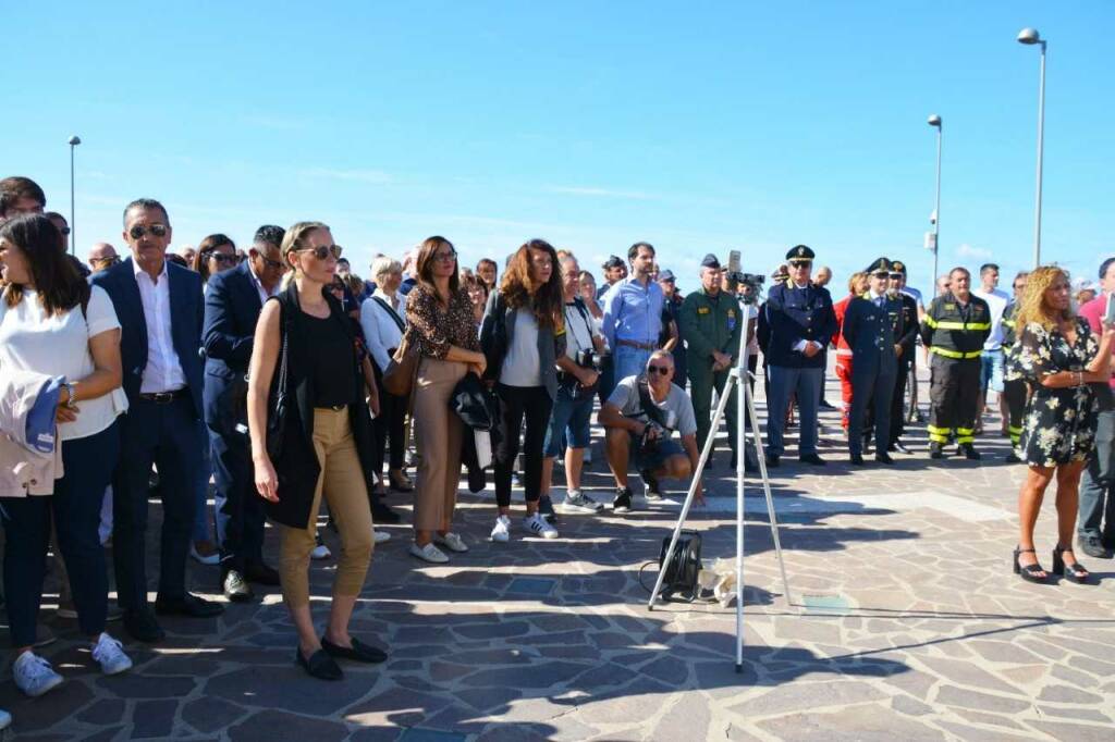 Torvaianica, al via la demolizione dell’ecomostro di piazza Ungheria