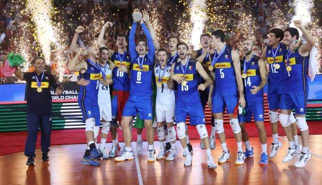 Volley, gli Azzurri campioni del mondo in visita da Mattarella e Draghi