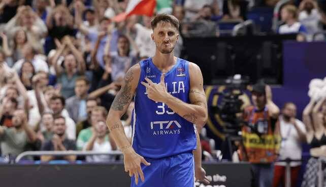 EuroBasket 2022, l’Italia conquista i quarti di finale: capolavoro da tre di Spissu