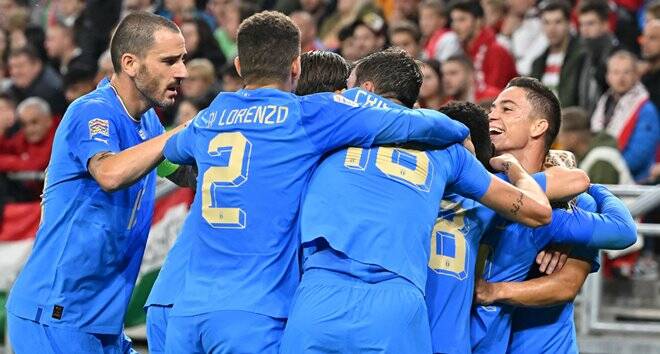 Nations League, l’Italia batte l’Ungheria e sale in cima al girone