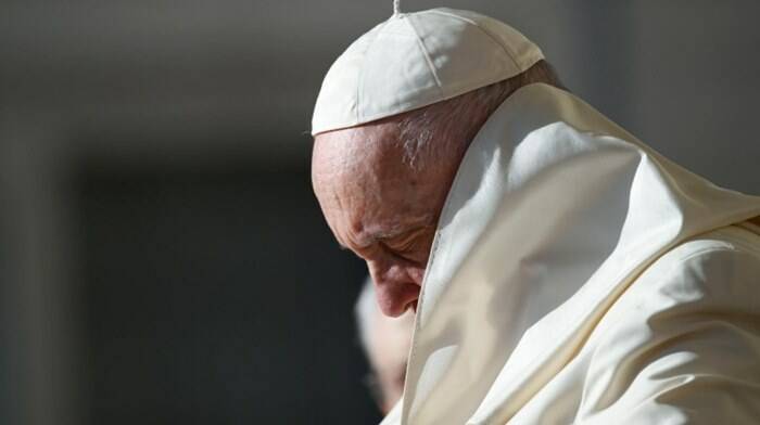 Putin, minaccia nucleare all’Europa. Papa Francesco: “Una pazzia!”