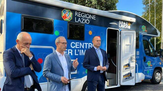 Nel Lazio partono i “Camper Gol”: tappa a Fiumicino, Ladispoli e Nettuno per dare risposte a chi cerca occupazione