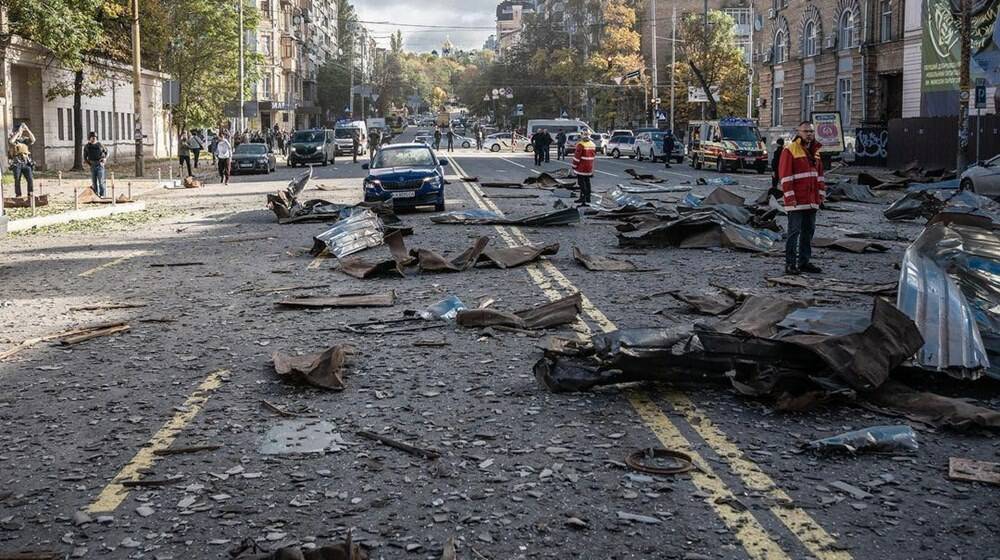 Ucraina, un anno di guerra: le due strade per raggiungere la pace