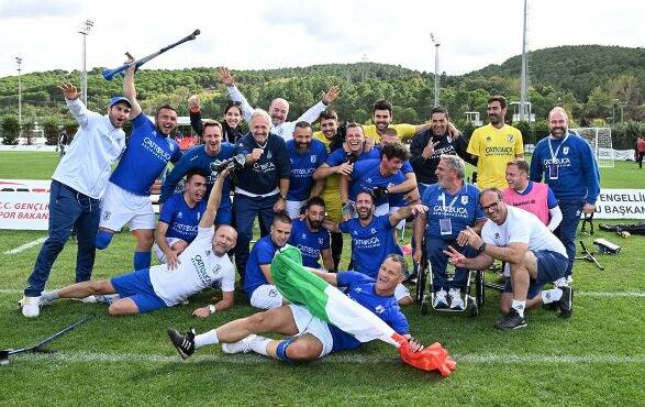 Calcio Amputati, è storia al Mondiale: l’Italia vola ai quarti