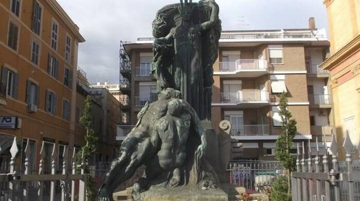 Civitavecchia, prosegue il restauro del Monumento ai Caduti