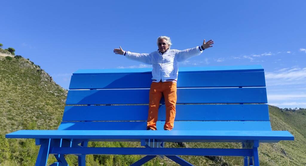 A Sperlonga, la “Panchina Gigante” per tornare bambini