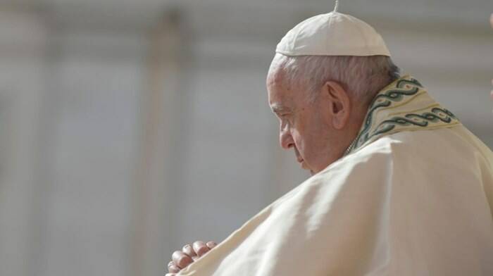 Rischio nucleare in Ucraina, il Papa: “Perché non imparare dalla storia?”