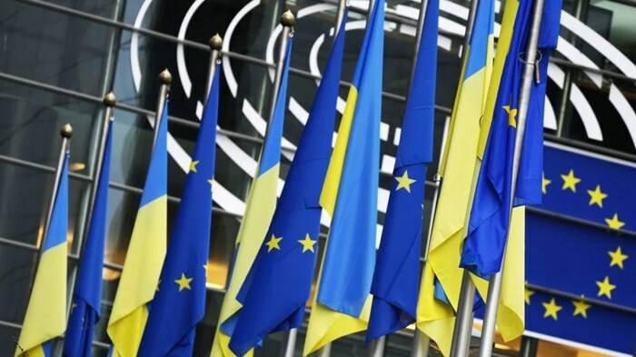 Guerra in Ucraina: l’Ue approva una missione di assistenza militare per sostenere Kiev