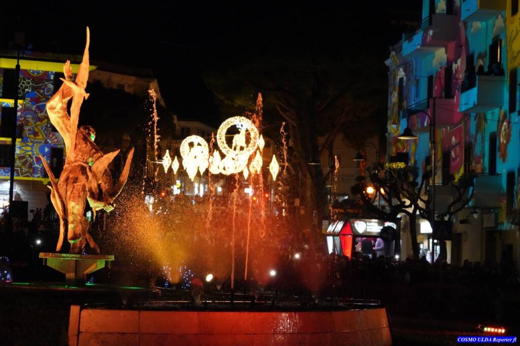 Gaeta, la fontana di San Francesco si illumina di arancione per i diritti dell’infanzia