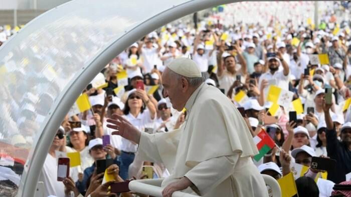 Papa Francesco: “Più si ricerca il potere, più la pace è minacciata”