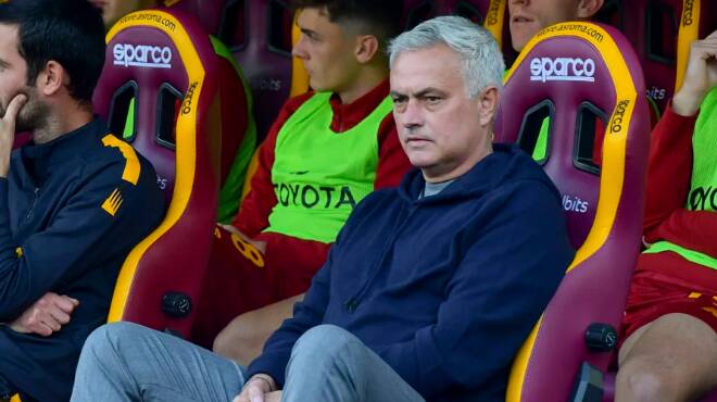 Mourinho, squalifica sospesa: lo Special One sarà in panchina per Roma-Juve