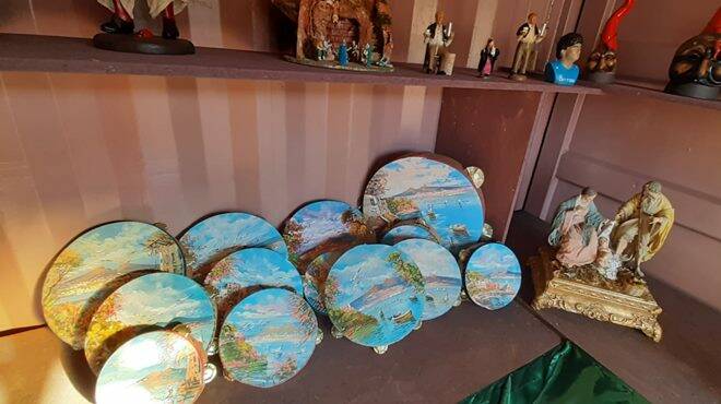 La tradizione di San Gregorio Armeno al Parco Da Vinci: inaugurata la mostra dei presepi napoletani