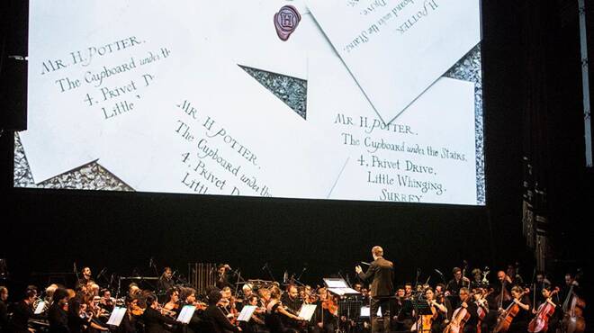 Harry Potter torna sul grande schermo con la magia della musica dal vivo