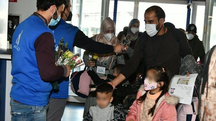 Corridoi umanitari, sbarcati all’aeroporto di Fiumicino 50 siriani rifugiati