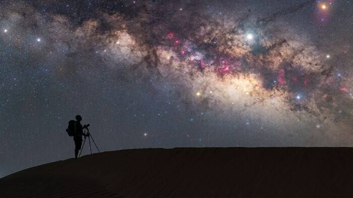 “Dal tramonto all’alba”: al Centro Leonardo la mostra fotografica sull’incanto della notte