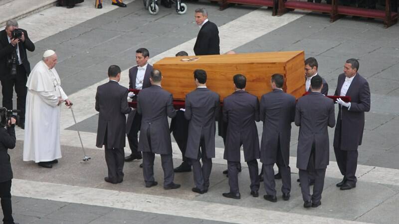 funerale benedetto xvi
