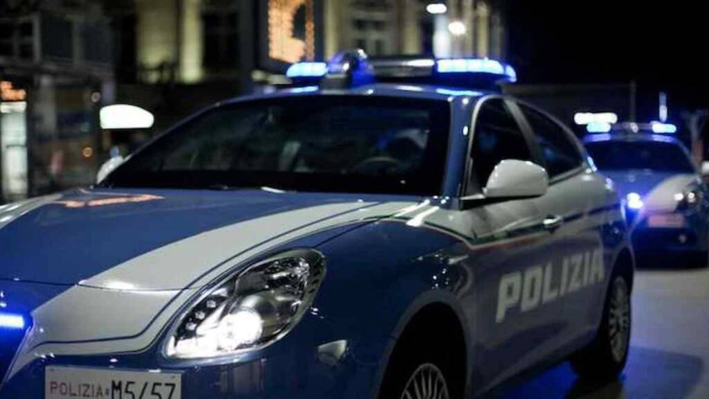 Gaeta, massacrava di botte moglie e figlia: arrestato un 55enne