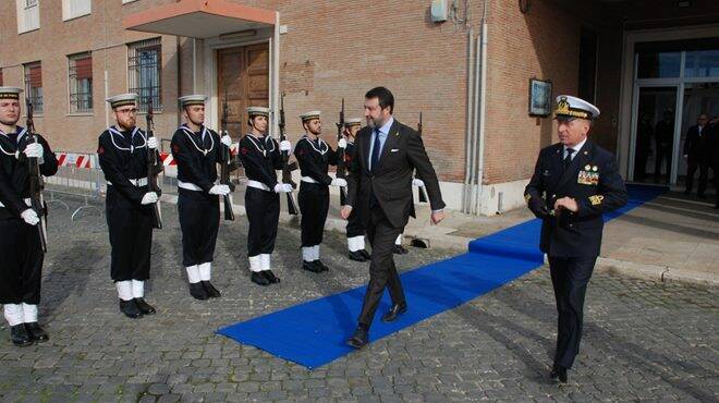 Salvini al Forte Michelangelo: incontro tra il Ministro e la Guardia Costiera di Civitavecchia