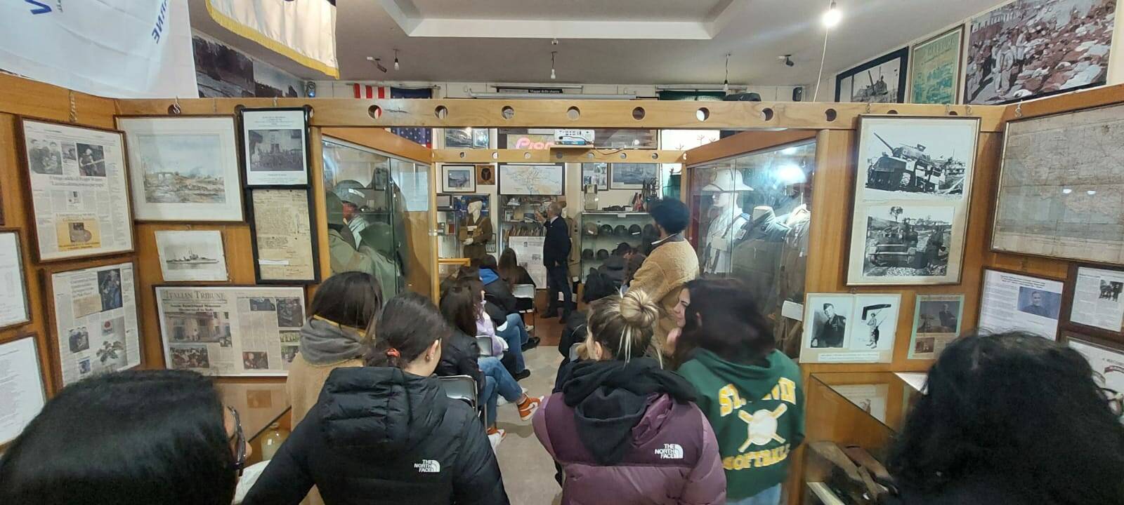 Sbarco di Anzio, a Villa Adele inaugurata la mostra fotografica e di modellismo militare   