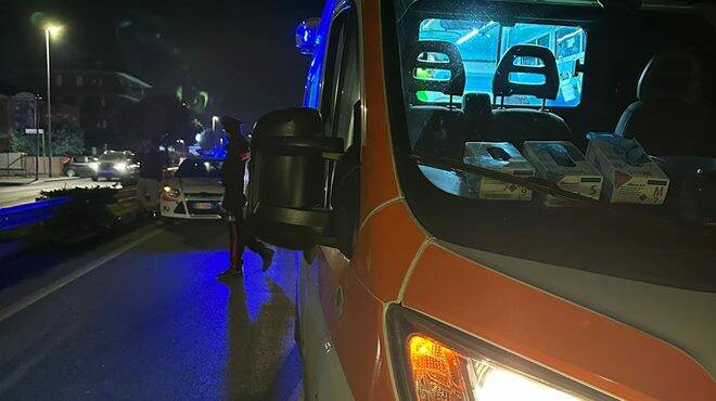 Fiumicino, incidente nella notte su via dell’Aeroporto: 50enne trasportato al San Camillo in stato confusionale