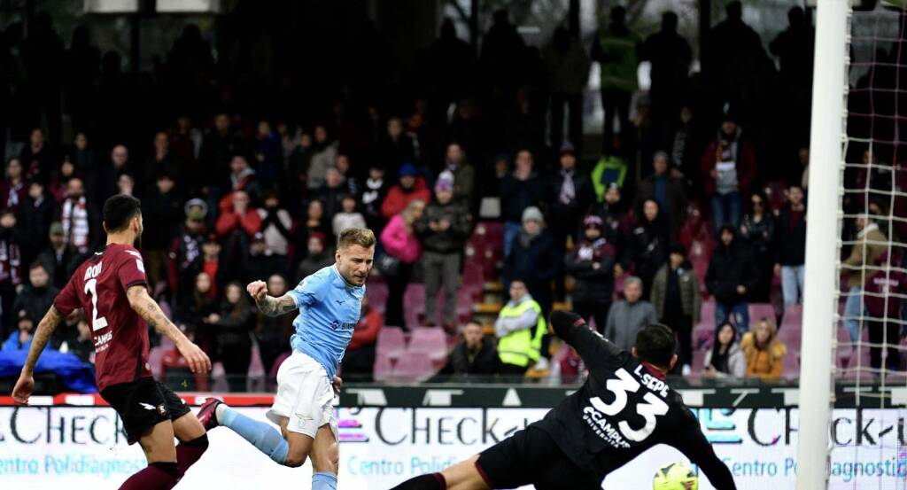 Doppio Immobile, la Lazio sbanca Salerno