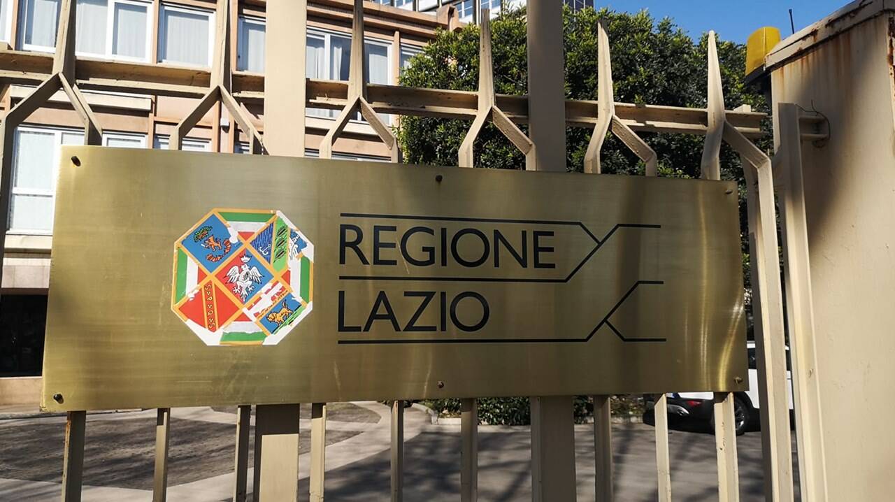 Autonomia Differenziata, le opposizioni del Lazio depositano la richiesta di referendum