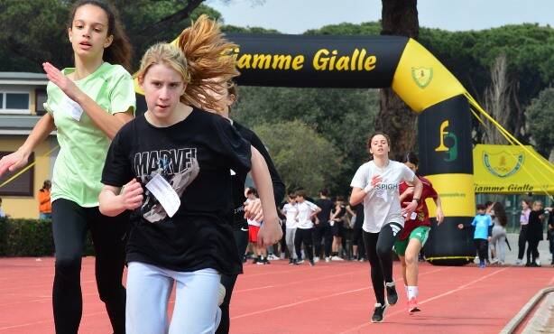 Atleticamente con le Fiamme Gialle Simoni: al Giannattasio di Ostia studenti e atleti in pista