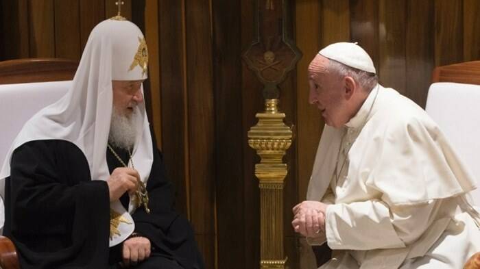 L’ambasciatore: “Il Papa e Kirill? Kazakhstan sempre disponibile a ospitare un incontro”