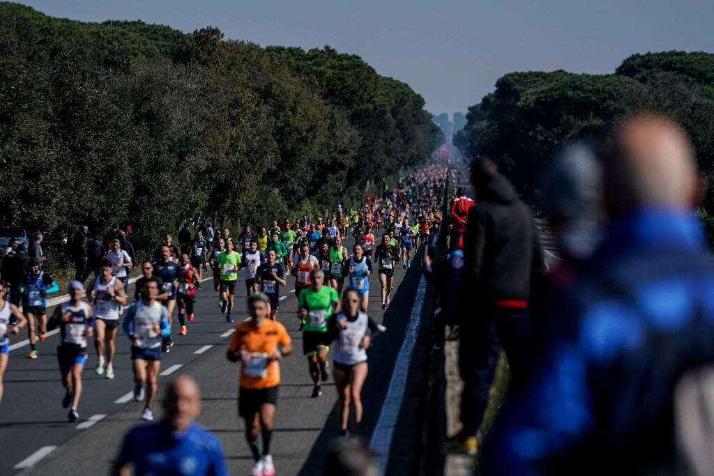 Il 5 marzo la maratona Roma-Ostia: percorso, strade chiuse e linee bus deviate