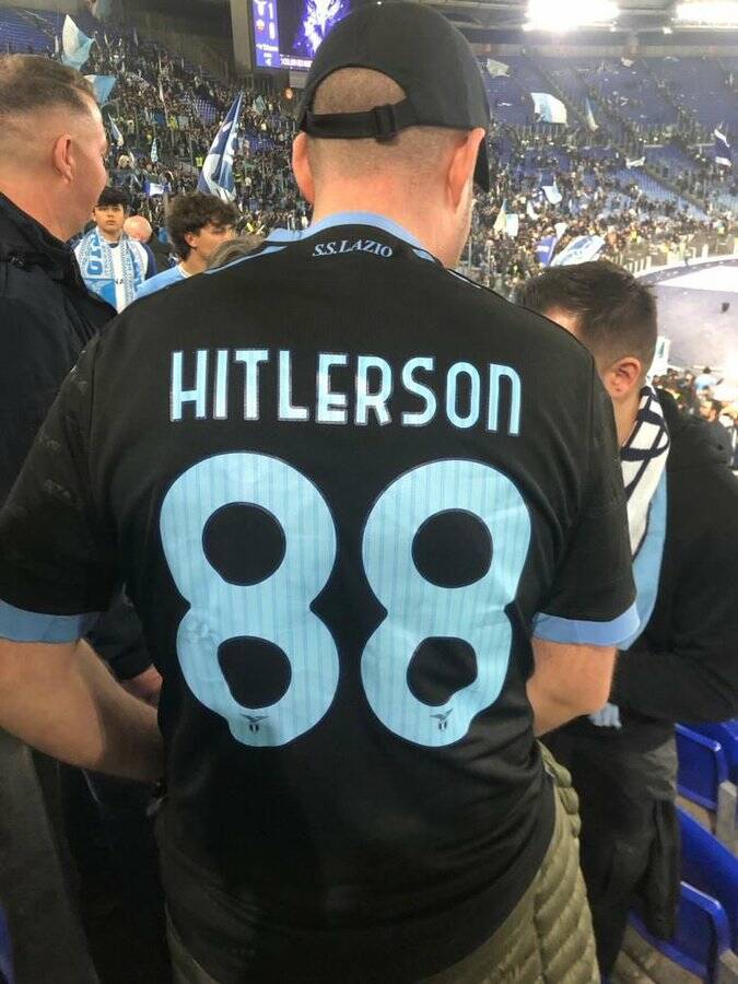 Al derby con la maglia “Hitlerson 88”, la Digos identifica il tifoso: è un tedesco