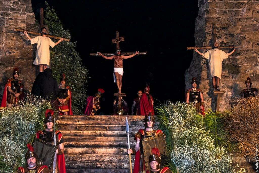 Settimana Santa 2023: a Cerveteri torna la Via Crucis vivente per le strade del centro storico