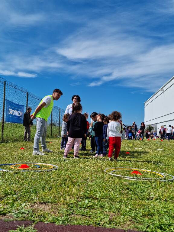 Fiumicino, al Parco Da Vinci tanti i bambini per la festa finale di “Crescere giocando”