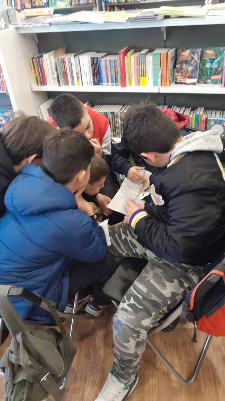 Parco Leonardo, i bimbi della scuola Grassi incontrano Luca Tebaldi