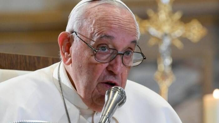 Si vanta di aver convertito due giovani, il Papa la rimprovera: “Questo è proselitismo!”