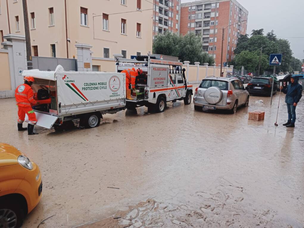 Ladispoli e Santa Marinella si mobilitano per aiutare gli alluvionati dell’Emilia
