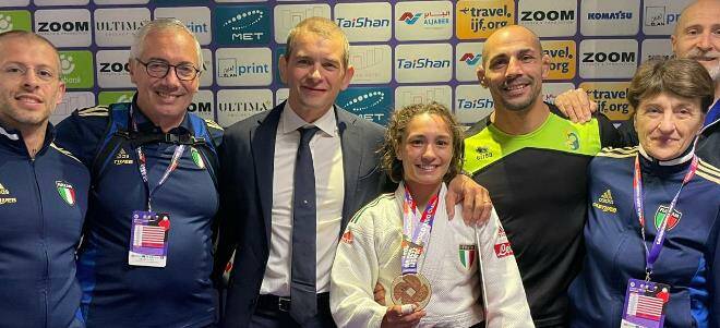 Mondiali di Judo, Scutto splendido bronzo a Doha: “Una medaglia che sa del mio valore”