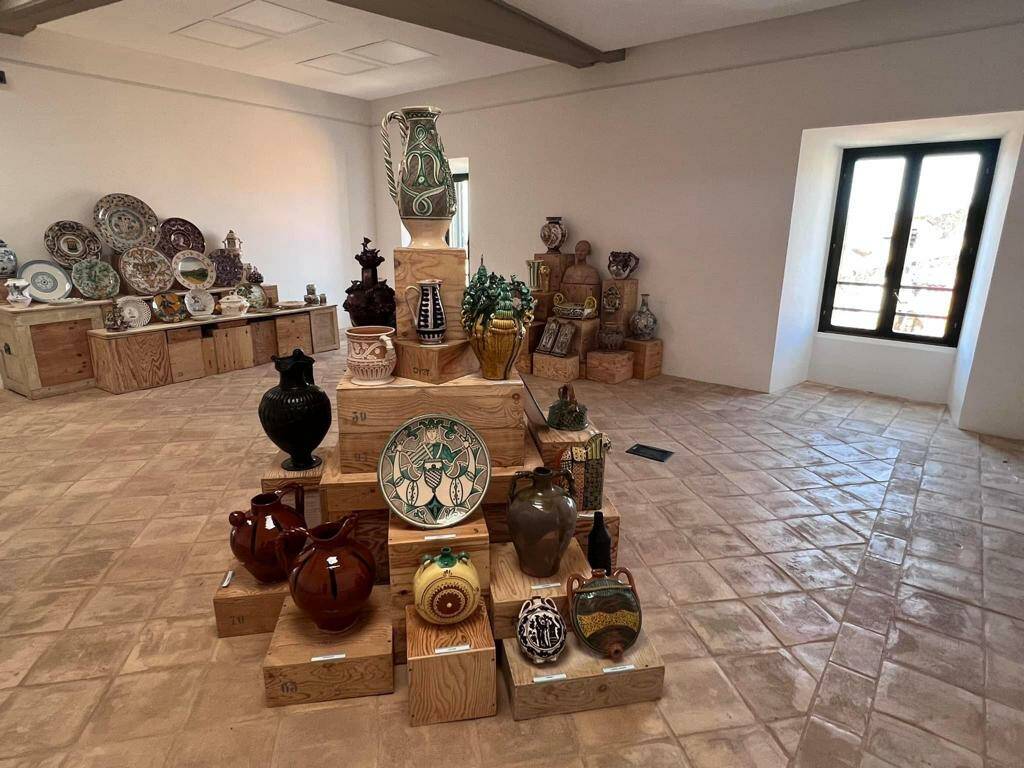 Tarquinia, inaugurata la mostra sulla ceramica classica italiana