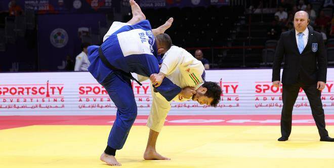 Mondiali di Judo, Parlati torna dopo l’infortunio: per l’Azzurro è quinto posto