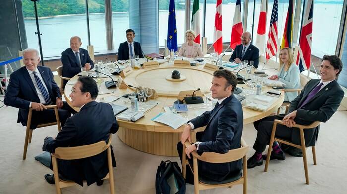 Il Papa al G7: “Scegliere sempre il dialogo, le armi danno solo un’illusione di pace”