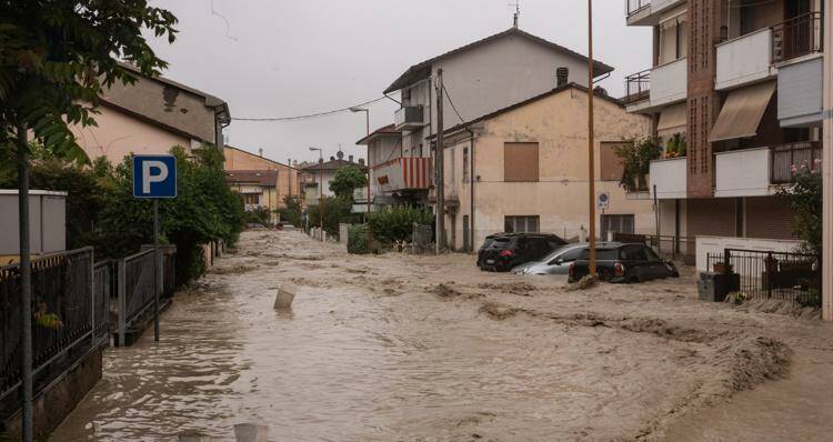 Maltempo in Emilia Romagna, l’Alpha Tauri in aiuto delle popolazioni colpite