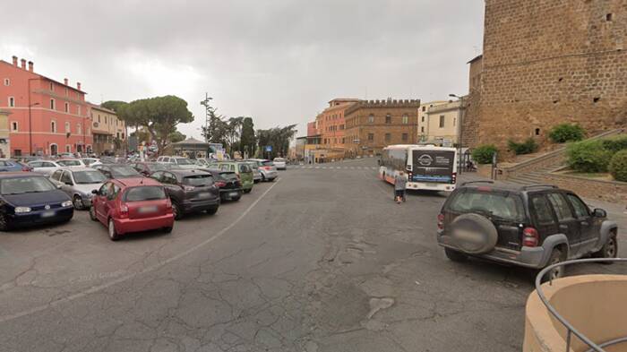 Cerveteri, il capolinea degli autobus spostato da piazza Aldo Moro a viale Manzoni