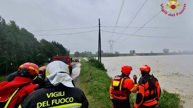 Vigili del fuoco alluvione Emilia Romagna