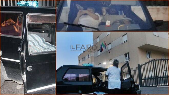 Una famiglia costretta a dormire in auto sotto al Comune: la drammatica situazione ad Ardea