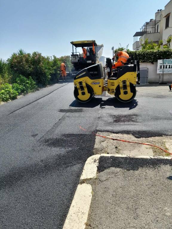 Restyling stradale a Campo di Mare: nuovo asfalto per 28 vie a costo zero per il Comune
