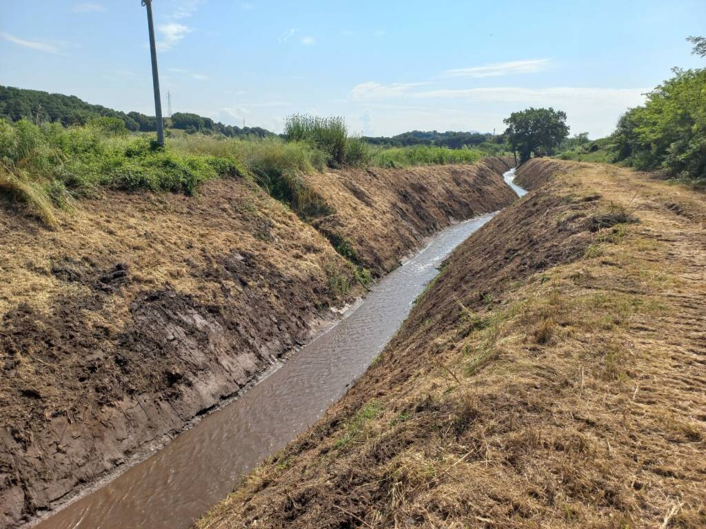 Da Montalto di Castro a Ostia continuano i lavori di bonifica di fossi e canali