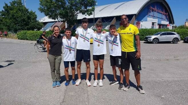 Ostia, la 4×400 della Fiamme Gialle Simoni vince il titolo italiano Under 18