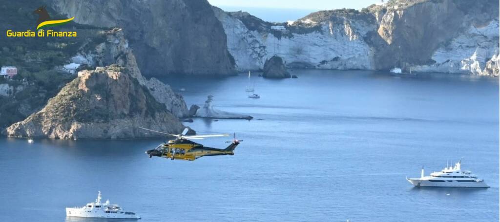 Barche a vela a noleggio, ma il servizio è abusivo: pioggia di multe a Ponza e Ventotene