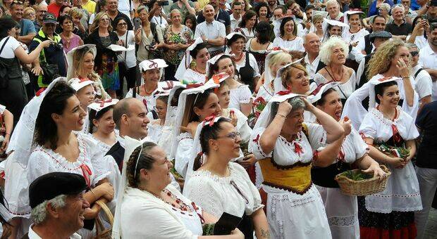 Il 4 giugno torna la Sagra delle Fragole di Nemi: il programma completo