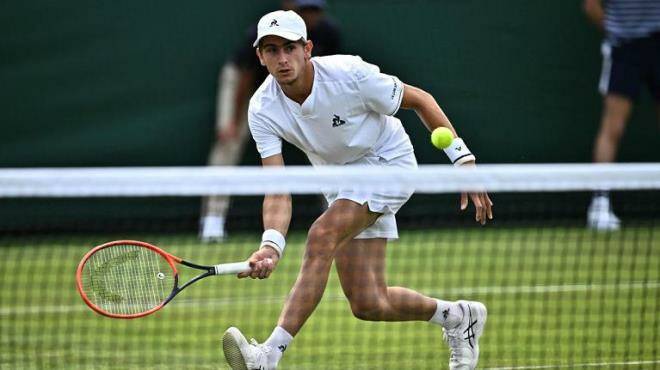 Wimbledon, Matteo Arnaldi fa l’impresa: entra nel tabellone principale
